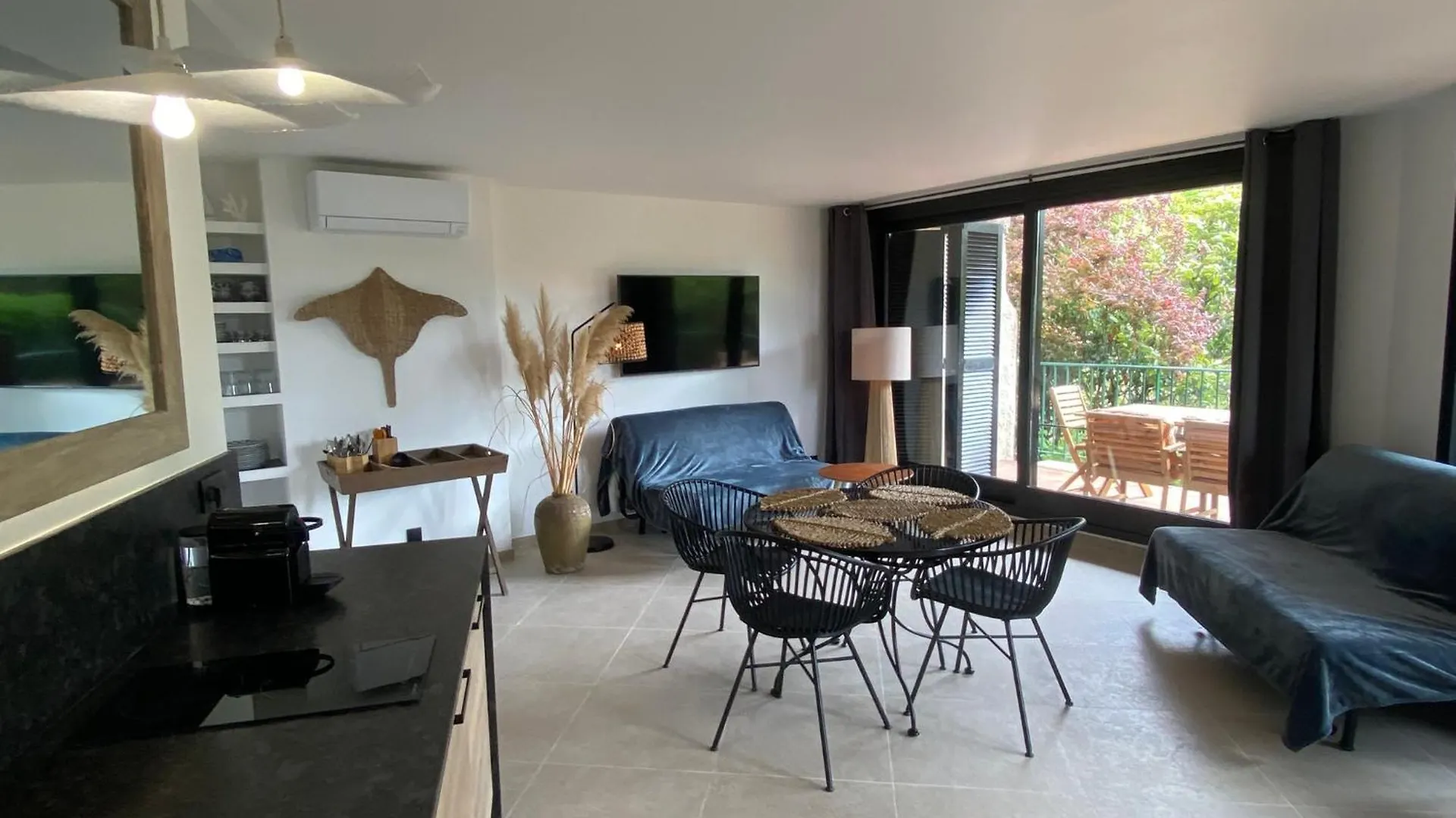 Apartment Marinesappartement, Beach Duplex Saint-Tropez