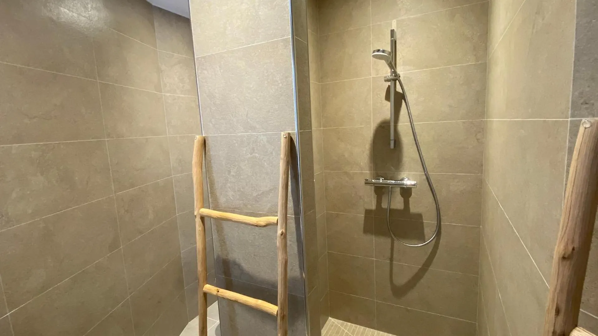 公寓 Marinesappartement, Beach Duplex 圣特罗佩
