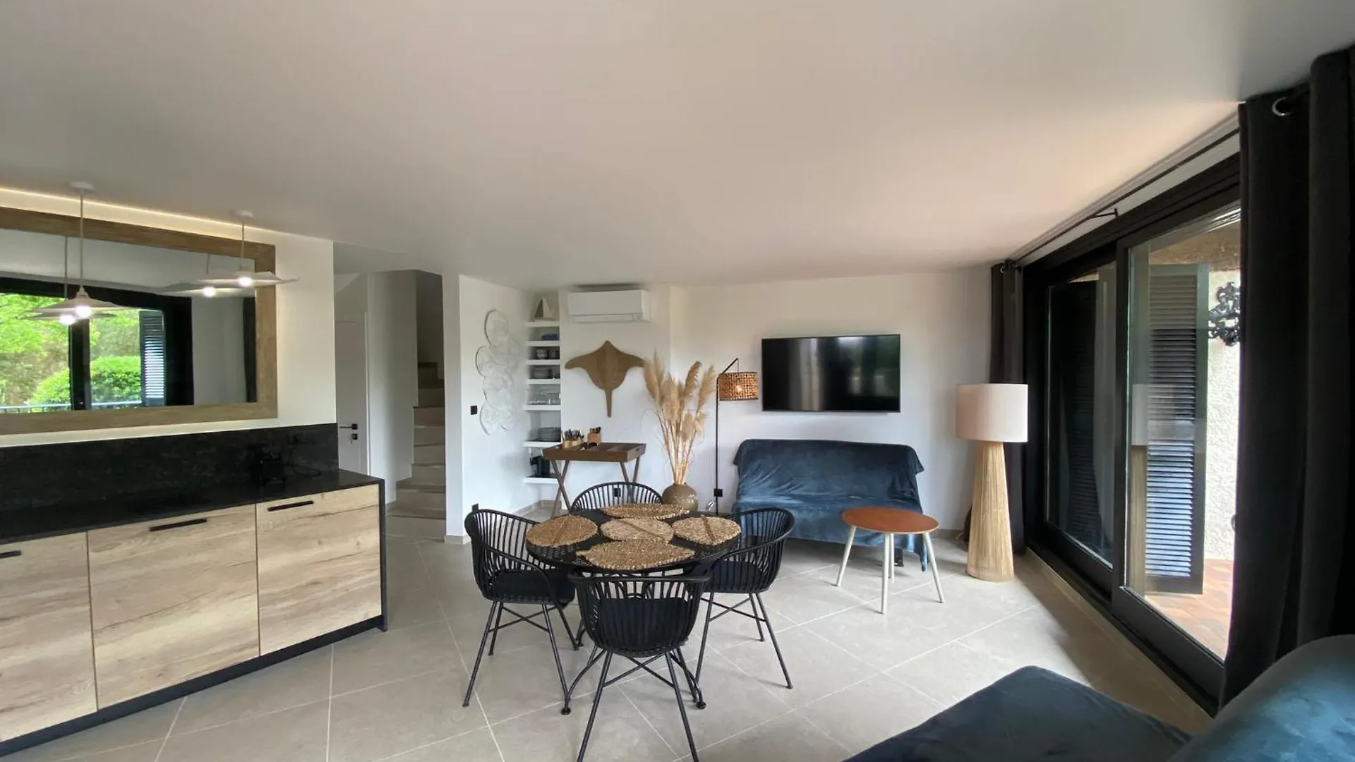 Marinesappartement, Beach Duplex Saint-Tropez 0*,