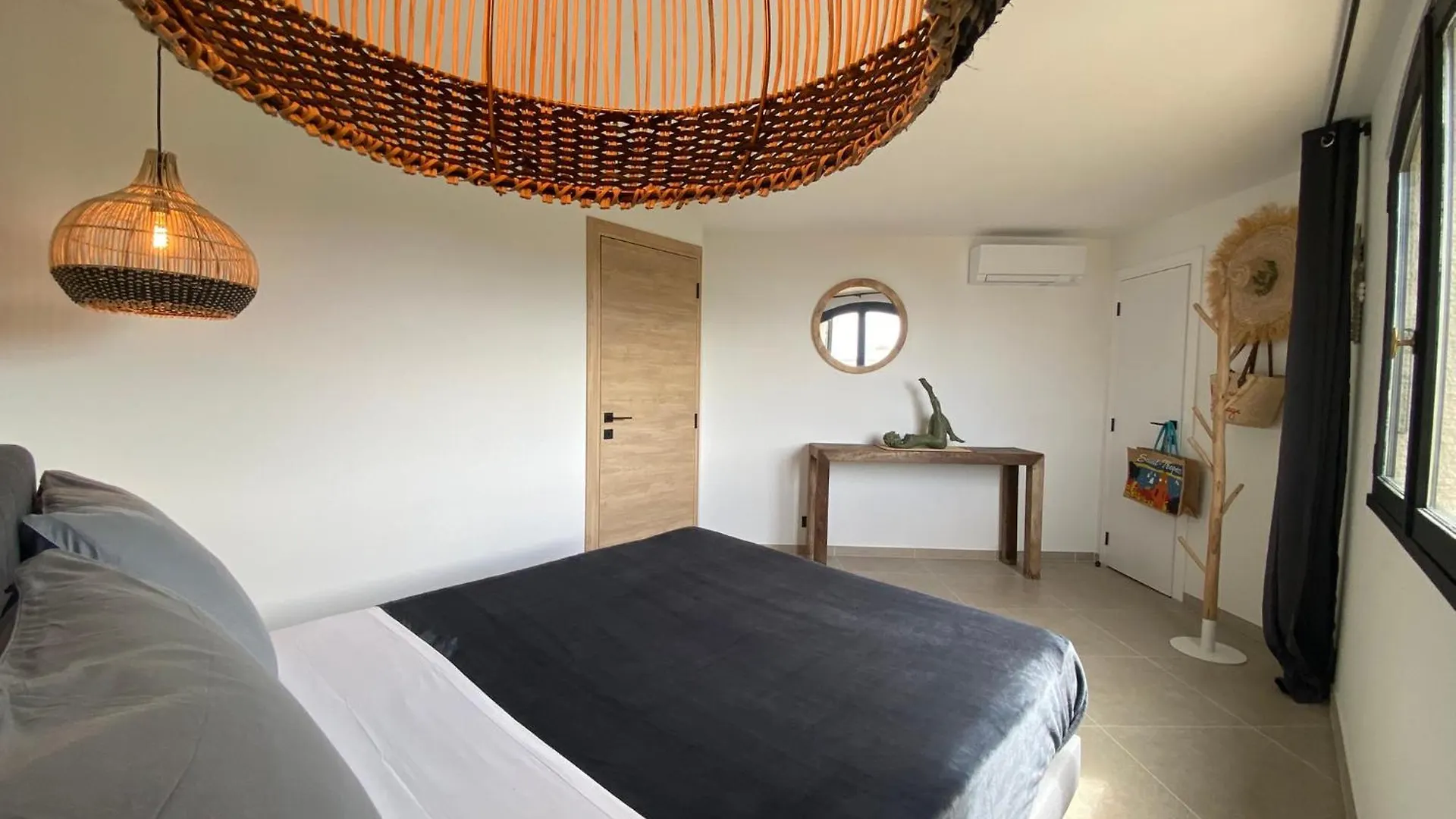 Marinesappartement, Beach Duplex Saint-Tropez France