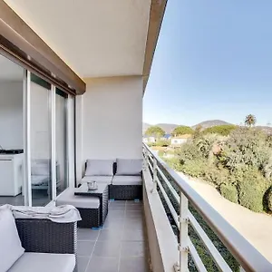 Appartement 3 With Sea View Terraces In Peace
